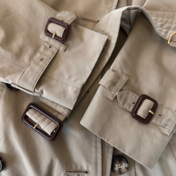 Burberry Chelsea Trench Coat – Honey (Slim Fit) – Impeccable Condition - Picture 6 of 16